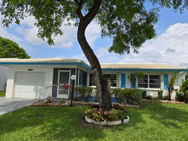 1124 NW 90th Way, Plantation, FL 33322