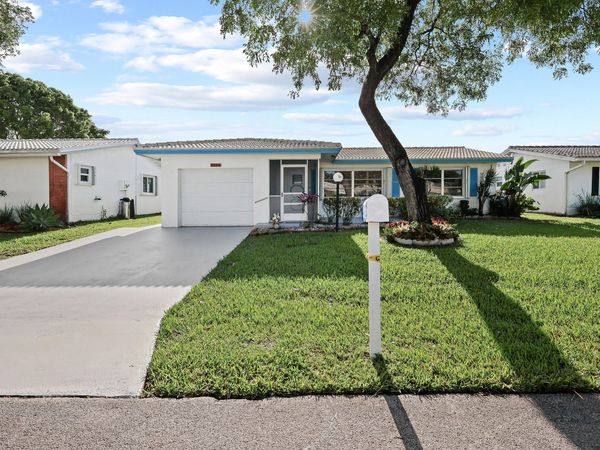 1124 NW 90th Way, Plantation, FL 33322