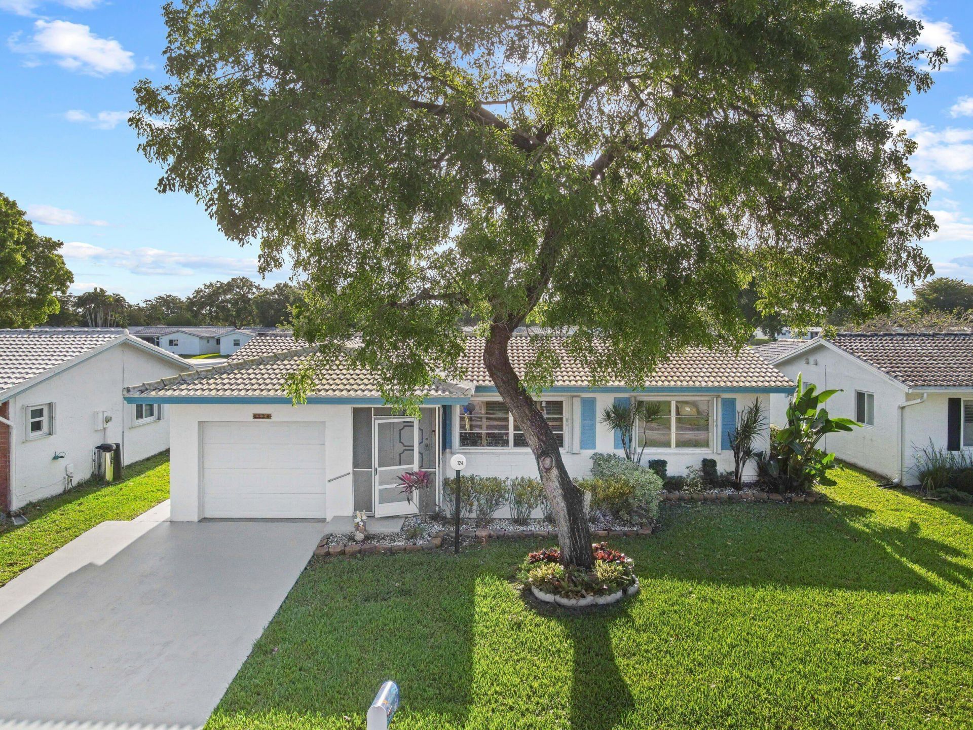 1124 NW 90th Way, Plantation, FL 33322 Photo