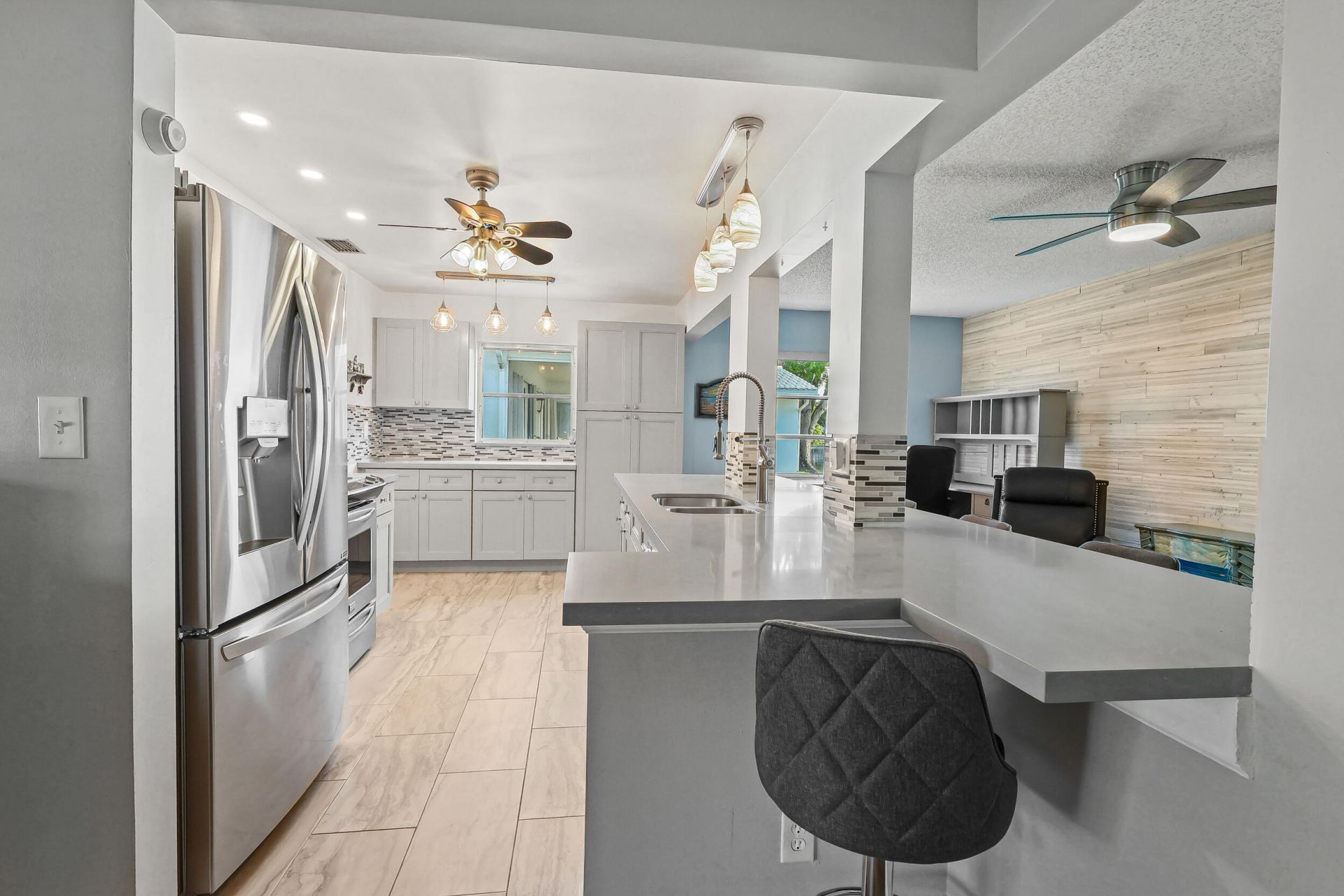 1124 NW 90th Way, Plantation, FL 33322 Photo