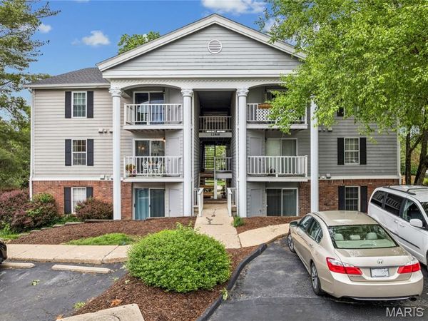 12818 Portulaca Drive, Unit G, St Louis, MO 63146