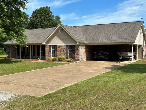 189 Ginger, Columbus, MS 39702