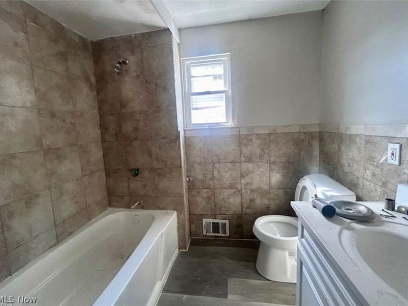 13412 Graham Road, Unit Down, East Cleveland, OH 44112 Photo 7