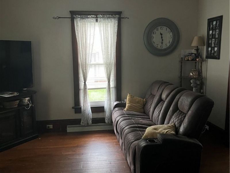 479 Fair Avenue NE, New Philadelphia, OH 44663 Photo 3