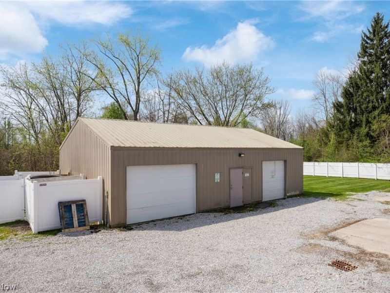 498 South Avenue, Unit A, Tallmadge, OH 44278 Photo 9
