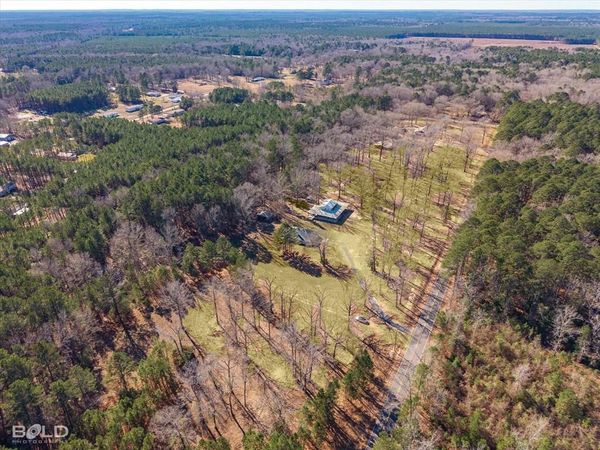 136 Scarborough Road, Benton, LA 71006