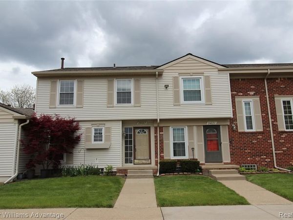 24667 Bashian Drive, Novi, MI 48375