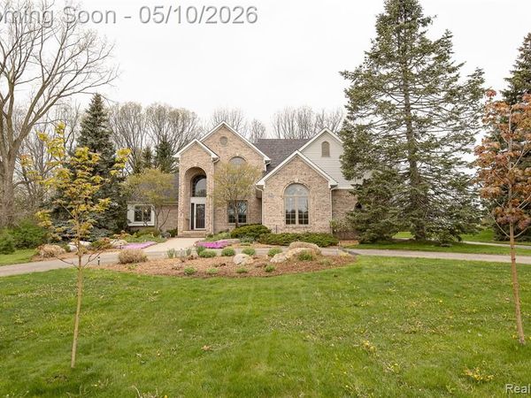 30425 Ridge Court, Lyon Twp, MI 48165