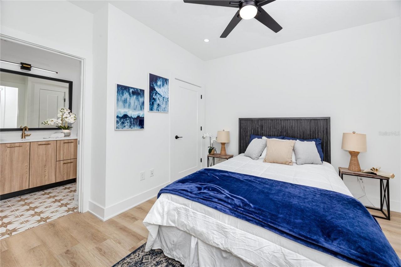 1308 E Columbus Drive, Unit 2, Tampa, FL 33605 Photo
