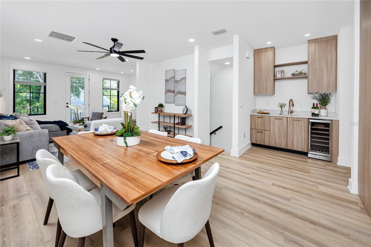 1308 E Columbus Drive, Unit 2, Tampa, FL 33605 Photo