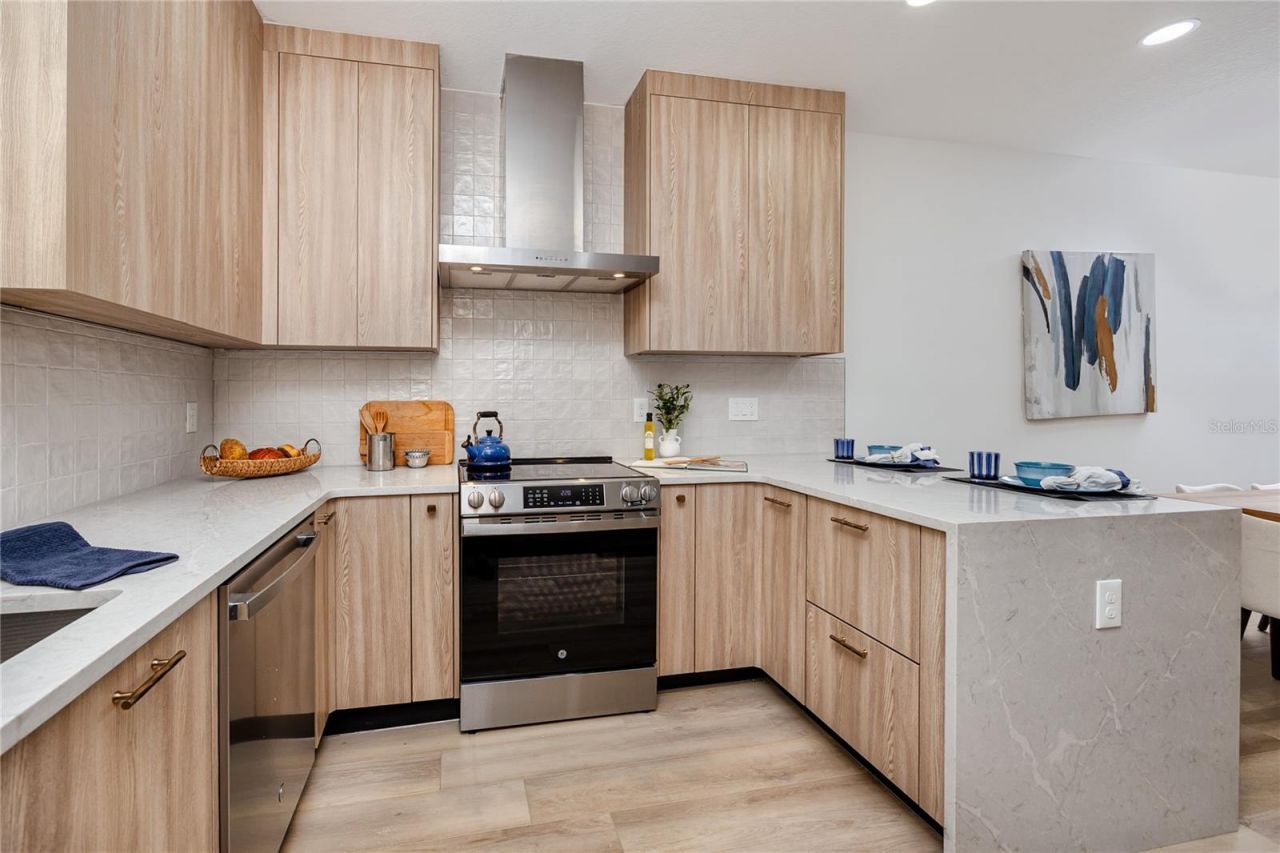 1308 E Columbus Drive, Unit 2, Tampa, FL 33605 Photo