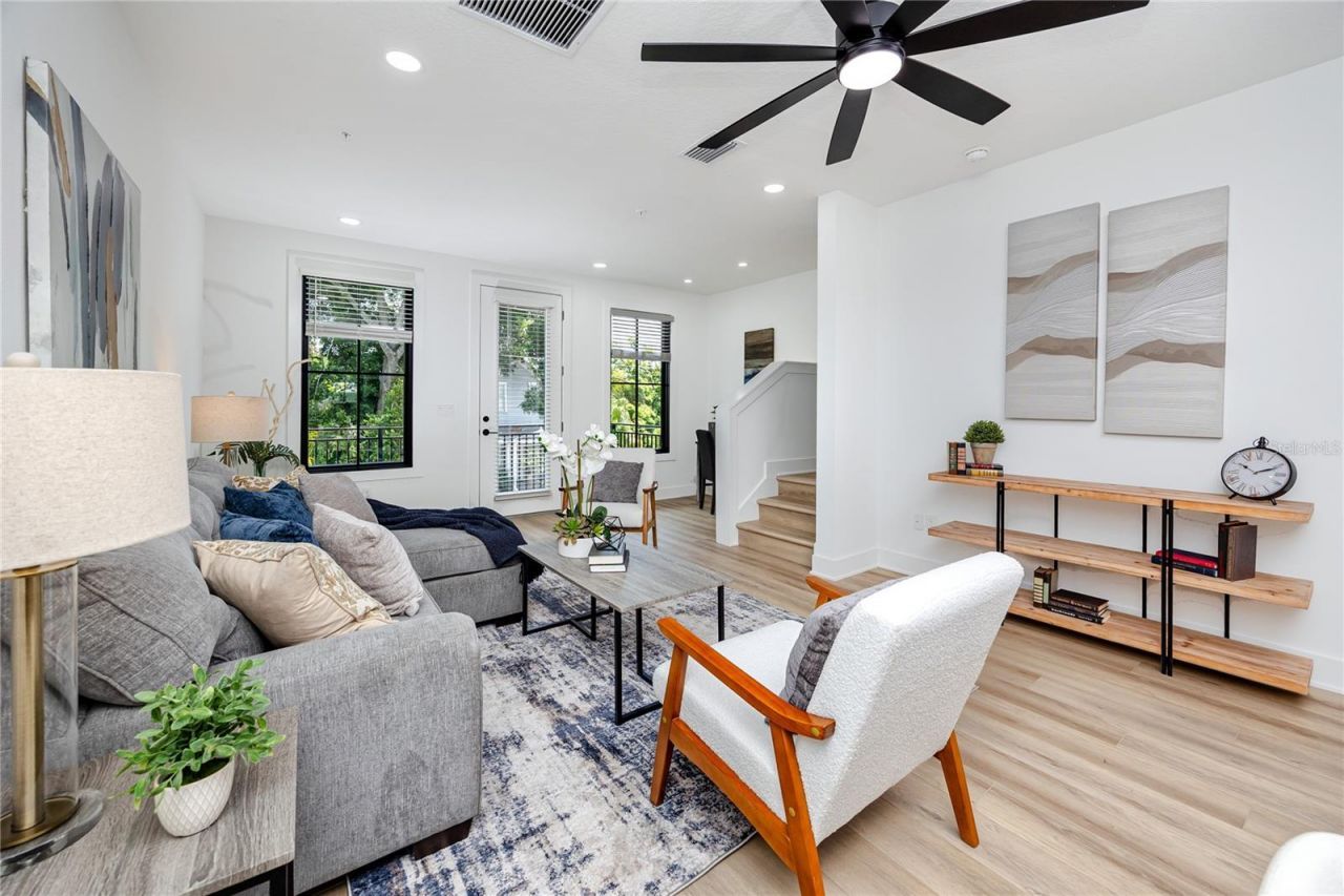 1308 E Columbus Drive, Unit 2, Tampa, FL 33605 Photo