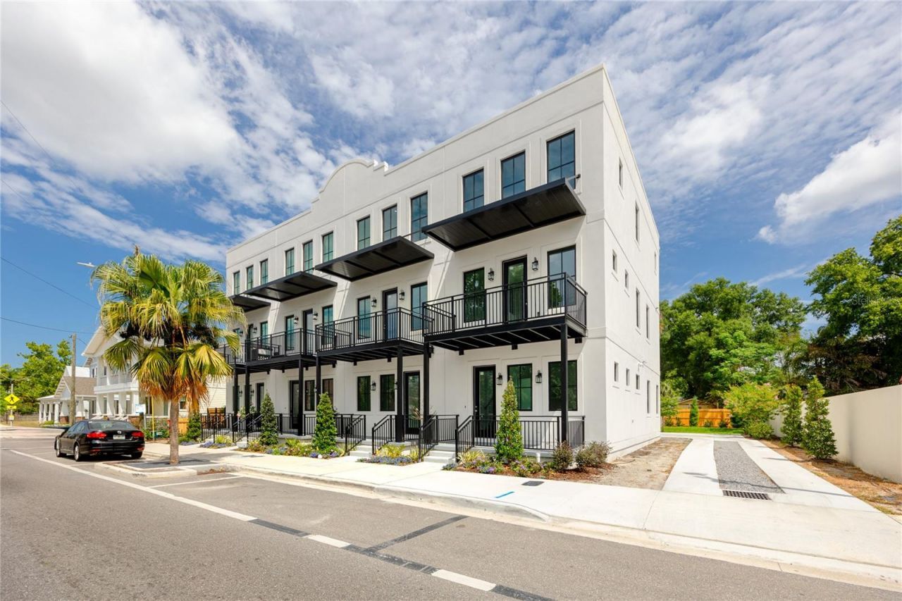 1308 E Columbus Drive, Unit 2, Tampa, FL 33605 Photo