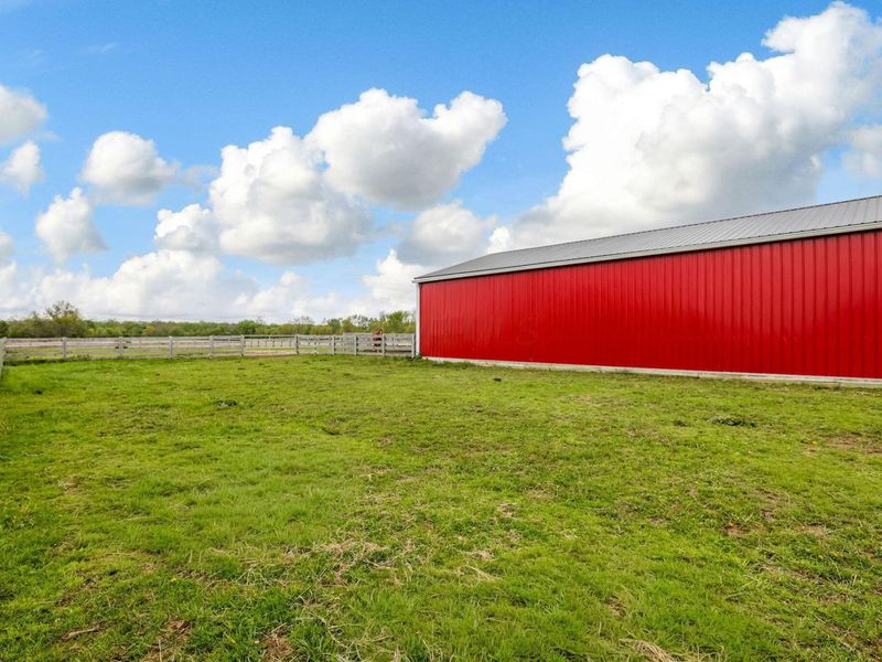 5919 N County Line Road, Centerburg, OH 43011 Photo 36