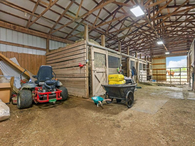 5919 N County Line Road, Centerburg, OH 43011 Photo 40