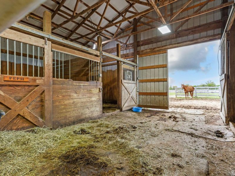 5919 N County Line Road, Centerburg, OH 43011 Photo 43