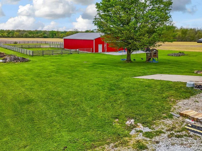 5919 N County Line Road, Centerburg, OH 43011 Photo 49