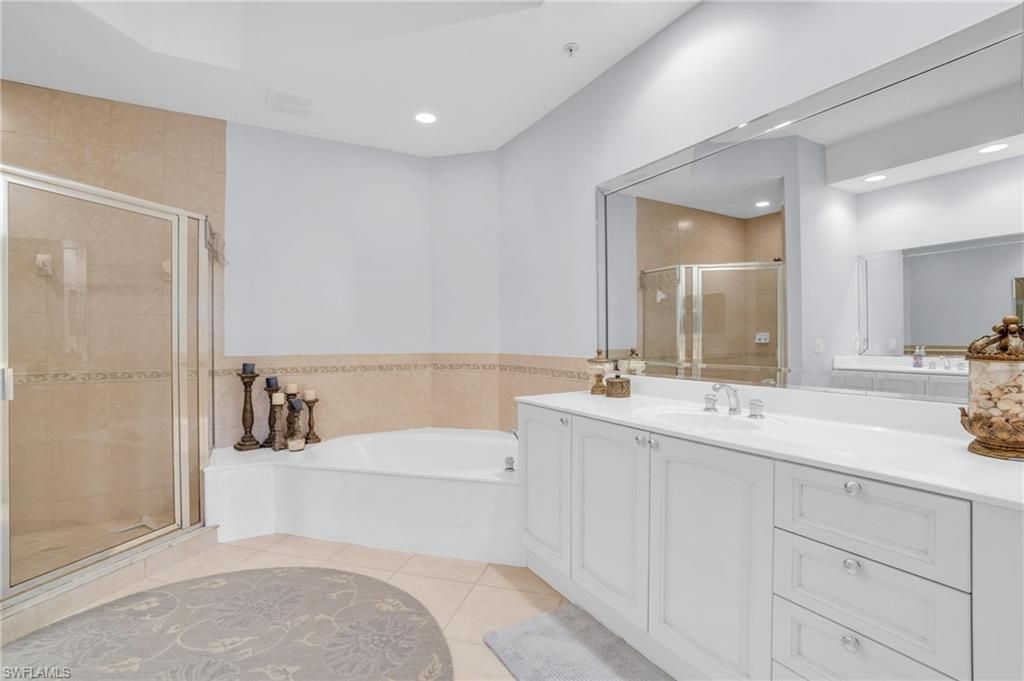 9006 Cascada Way, Unit 101, Naples, FL 34114 Photo