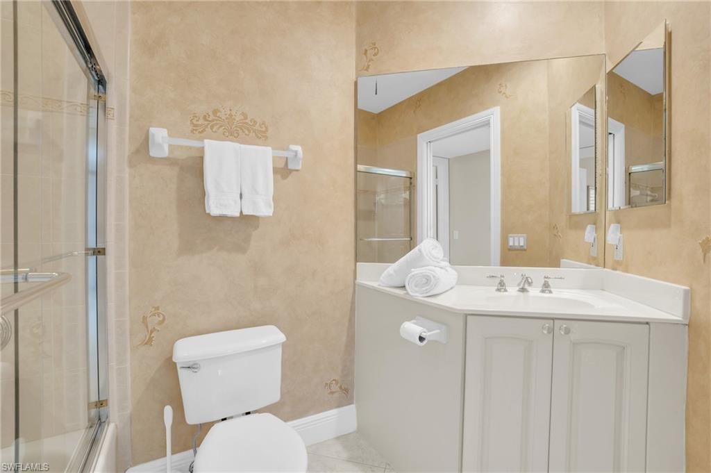 9006 Cascada Way, Unit 101, Naples, FL 34114 Photo