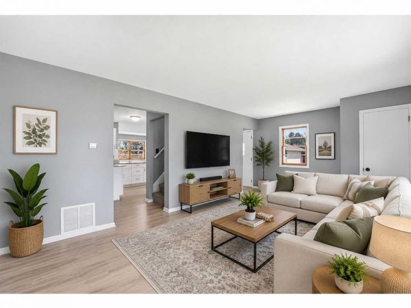 1697 Rose Place, Roseville, MN 55113