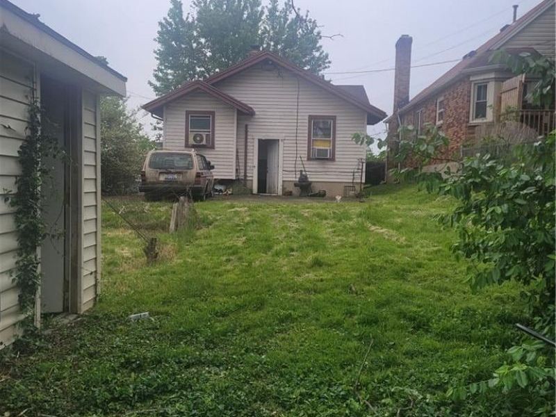 205 Redwood Avenue, Dayton, OH 45405 Photo 2