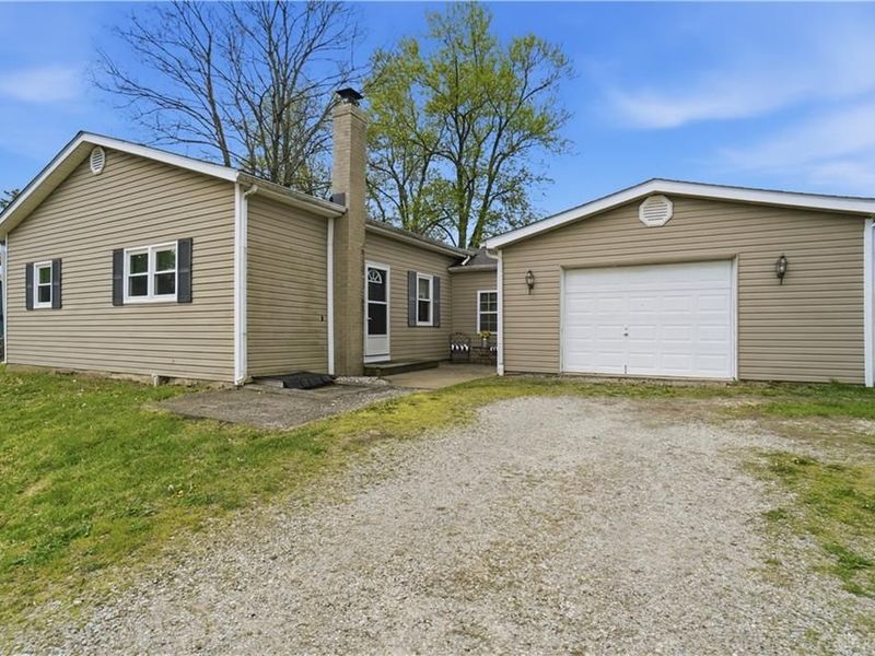 9495 Morrow Cozaddale Road, Hamilton Township, OH 45152 Photo 2