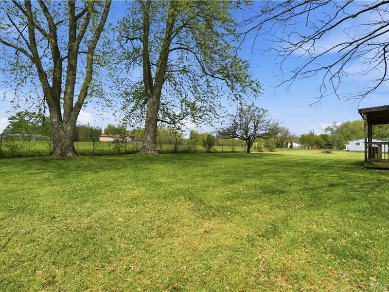 9495 Morrow Cozaddale Road, Hamilton Township, OH 45152 Photo 33
