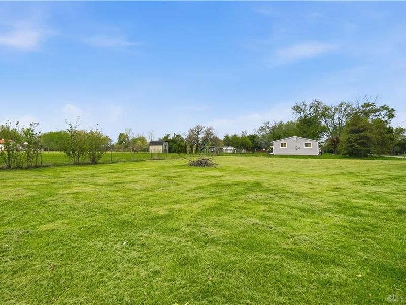 9495 Morrow Cozaddale Road, Hamilton Township, OH 45152 Photo 37