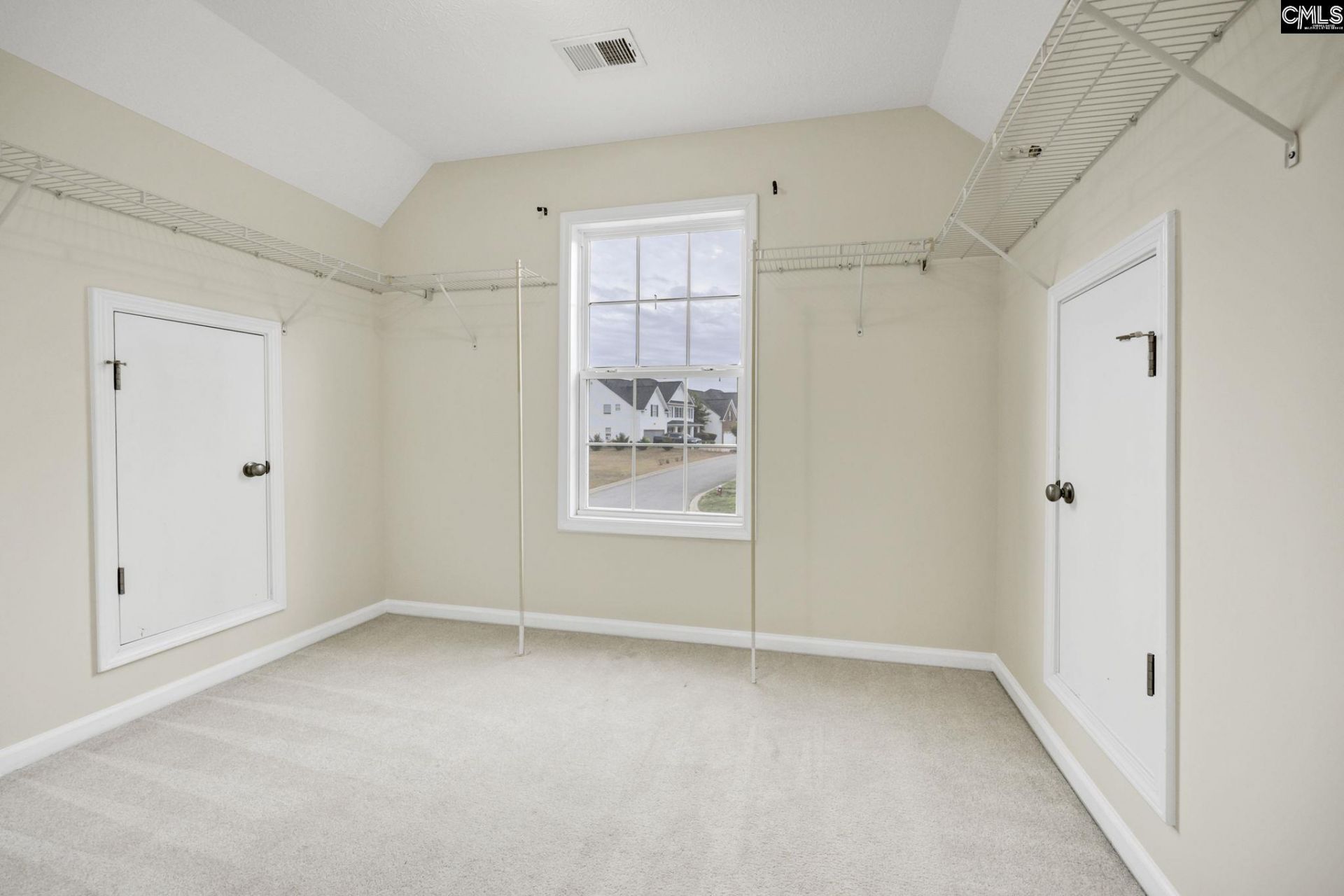 109 Cotoneaster Drive Photo 10