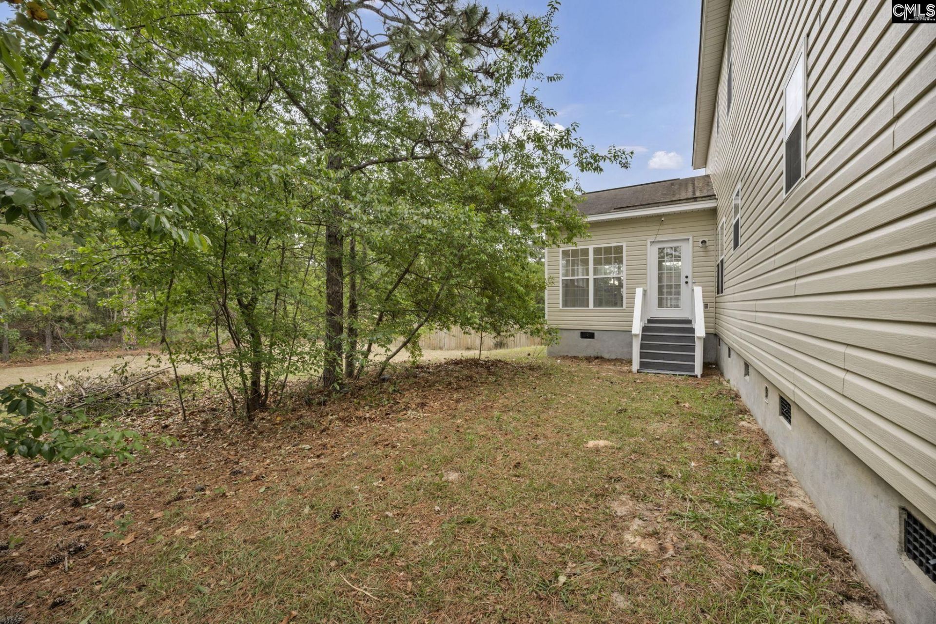 109 Cotoneaster Drive Photo 17