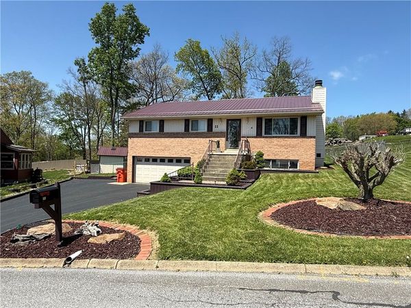 11 Hoyt Drive, Indiana, PA 15701