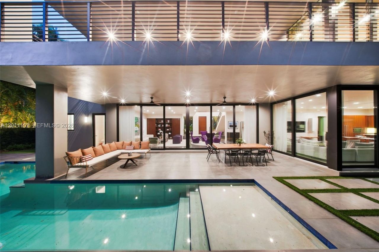 Please Call For Address, Miami, FL 33133 Photo