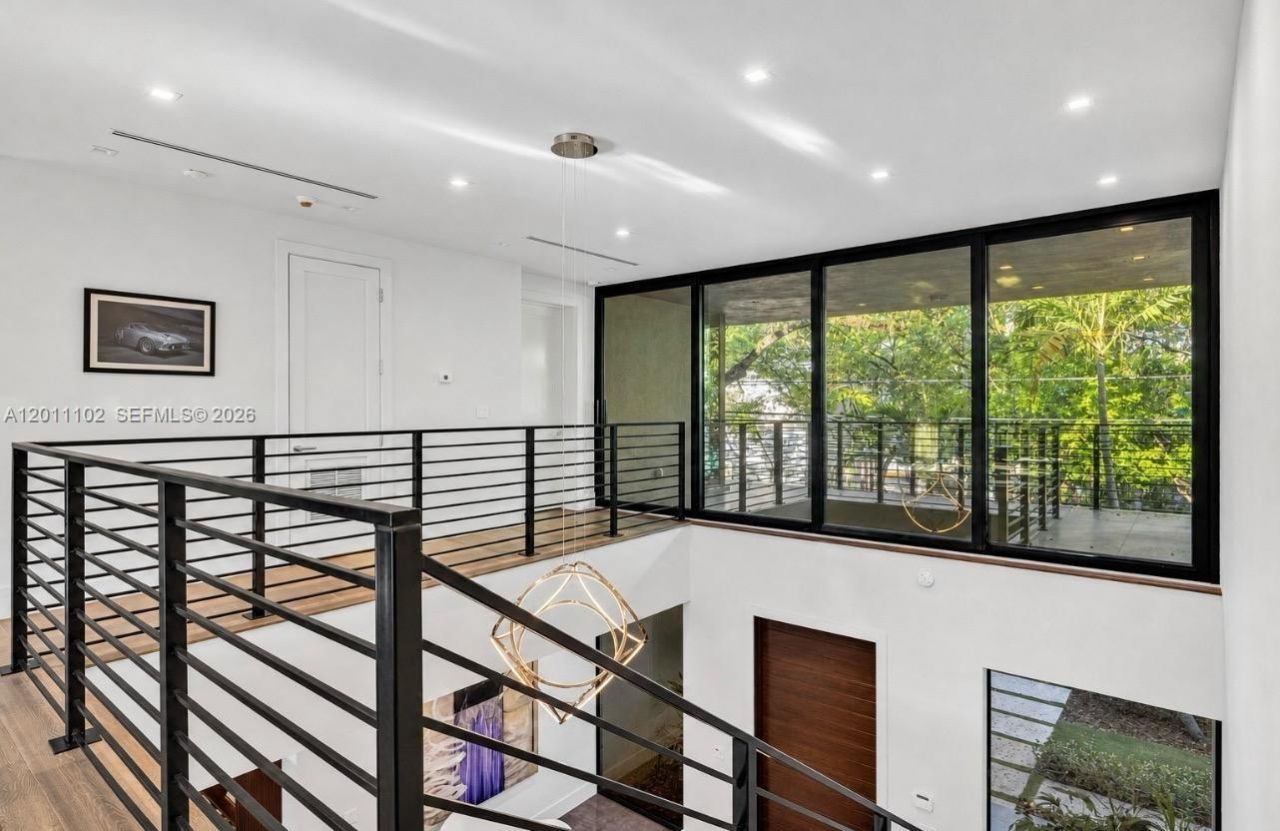 Please Call For Address, Miami, FL 33133 Photo