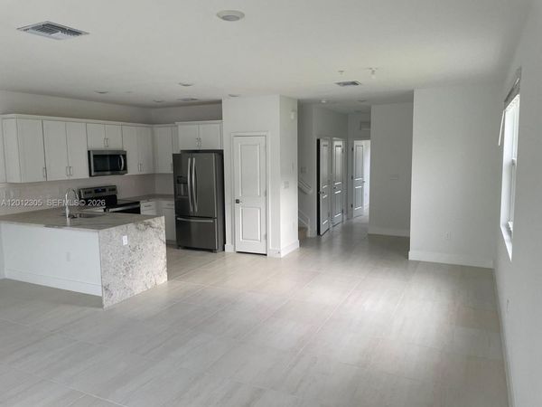 125 SW 171st Way , Unit 125, Pembroke Pines, FL 33027