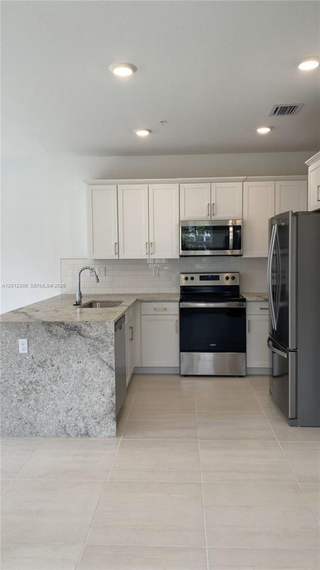 125 SW 171st Way, Unit 125, Pembroke Pines, FL 33027 Photo