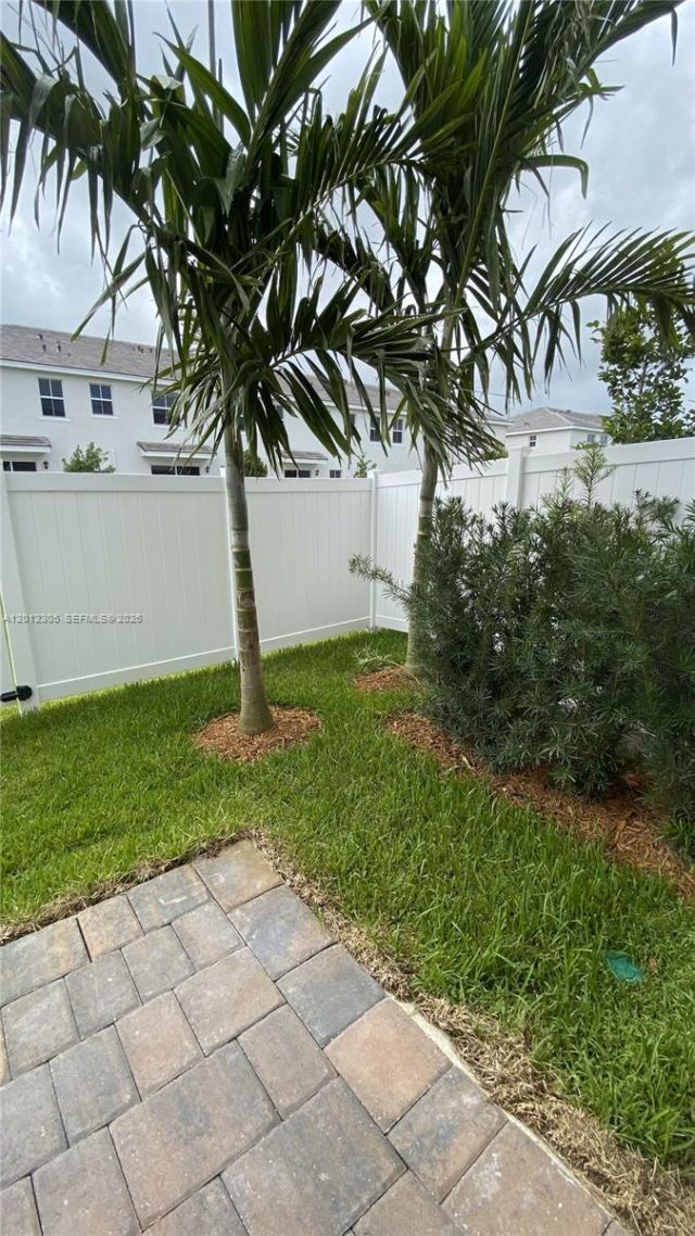 125 SW 171st Way, Unit 125, Pembroke Pines, FL 33027 Photo