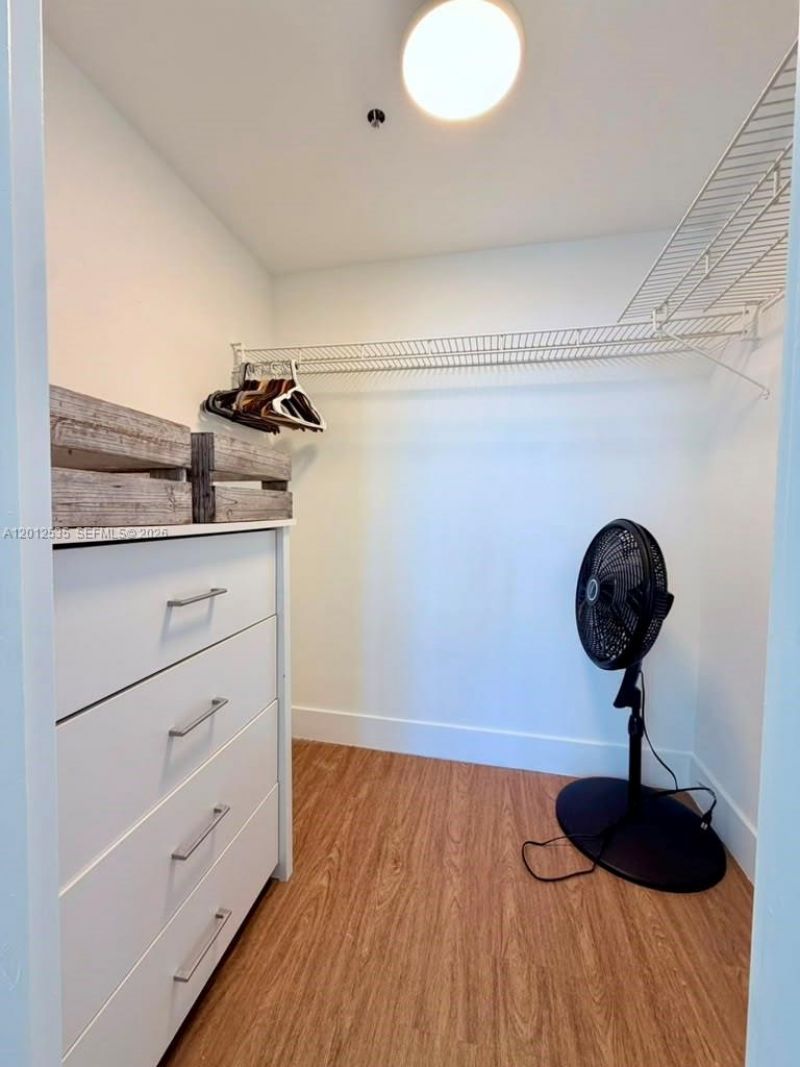 100 Lincoln Rd , Unit 922, Miami Beach, FL 33139 Photo