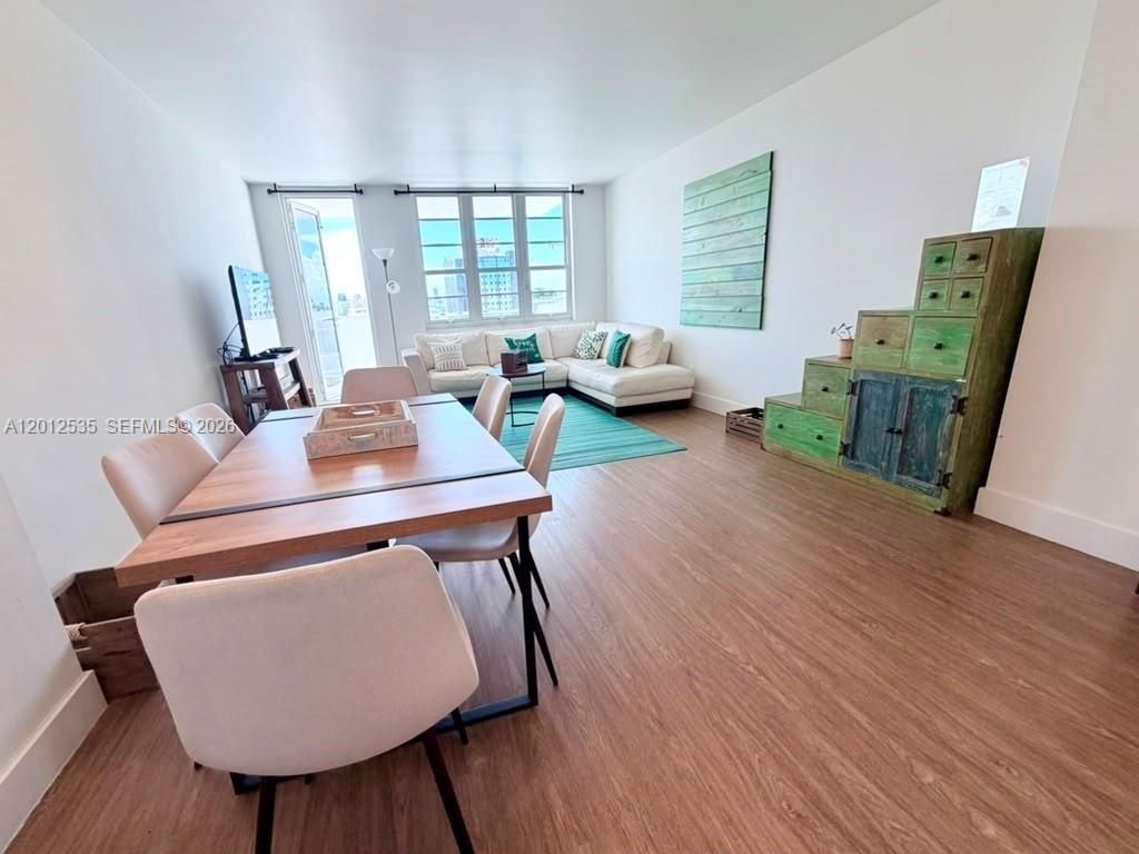 100 Lincoln Rd , Unit 922, Miami Beach, FL 33139 Photo