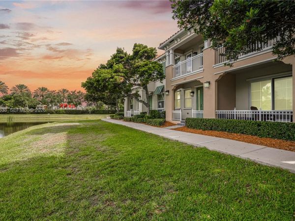 4025 Cascada Cir, Unit 4025, Cooper City, FL 33024