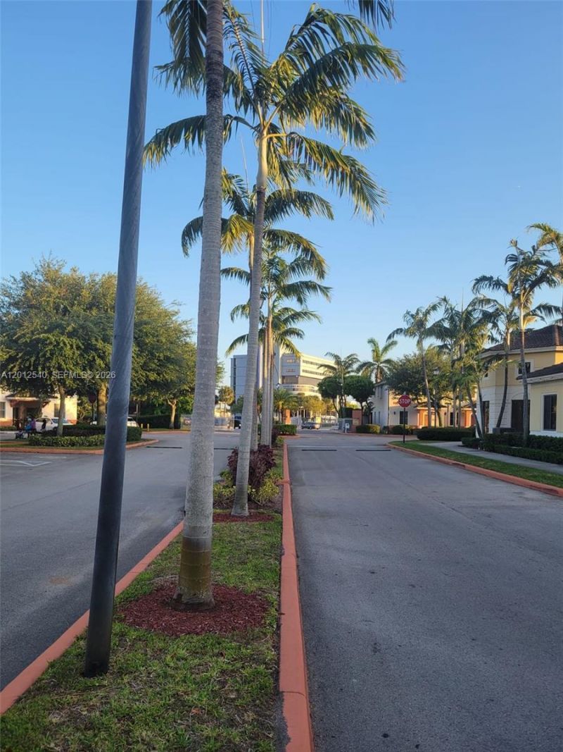17339 NW 7th Ave , Unit 504, Miami Gardens, FL 33169 Photo
