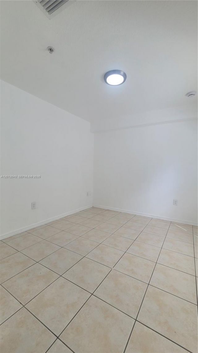 520 SW 5th St, Unit 304, Miami, FL 33130 Photo
