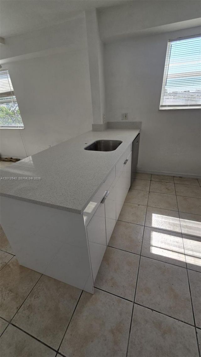 520 SW 5th St, Unit 304, Miami, FL 33130 Photo