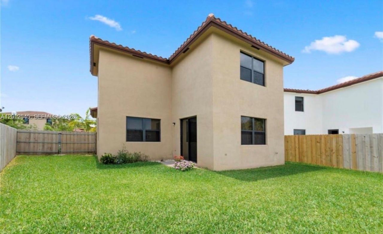 2401 NE 2nd Dr, Homestead, FL 33033 Photo