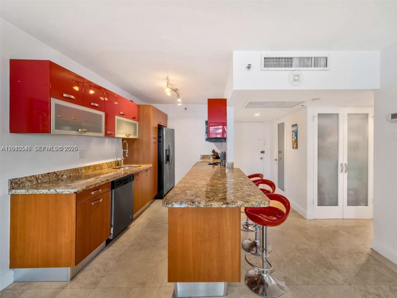 100 Lincoln Rd , Unit 308, Miami Beach, FL 33139 Photo