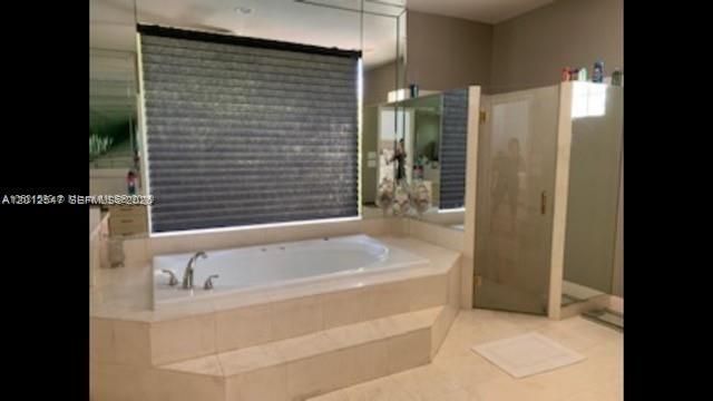 21070 N Sweetwater Ln N, Boca Raton, FL 33428 Photo