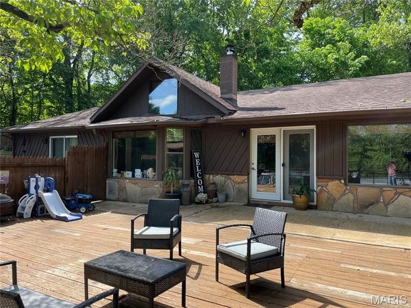 206 Town And Country Drive , Piedmont, MO 63957