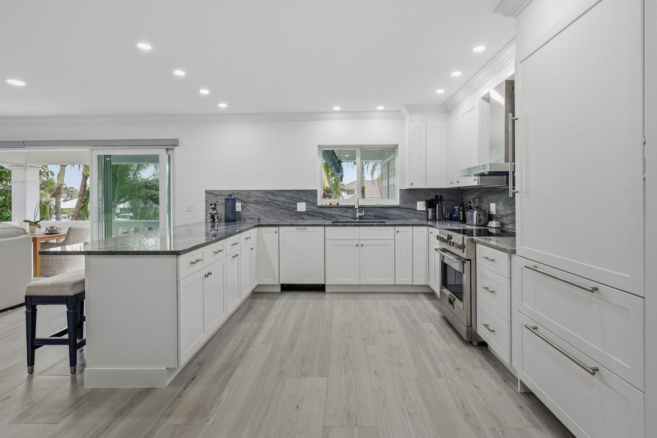 1710 S Ocean Boulevard, Unit 4-2, Delray Beach, FL 33483 Photo