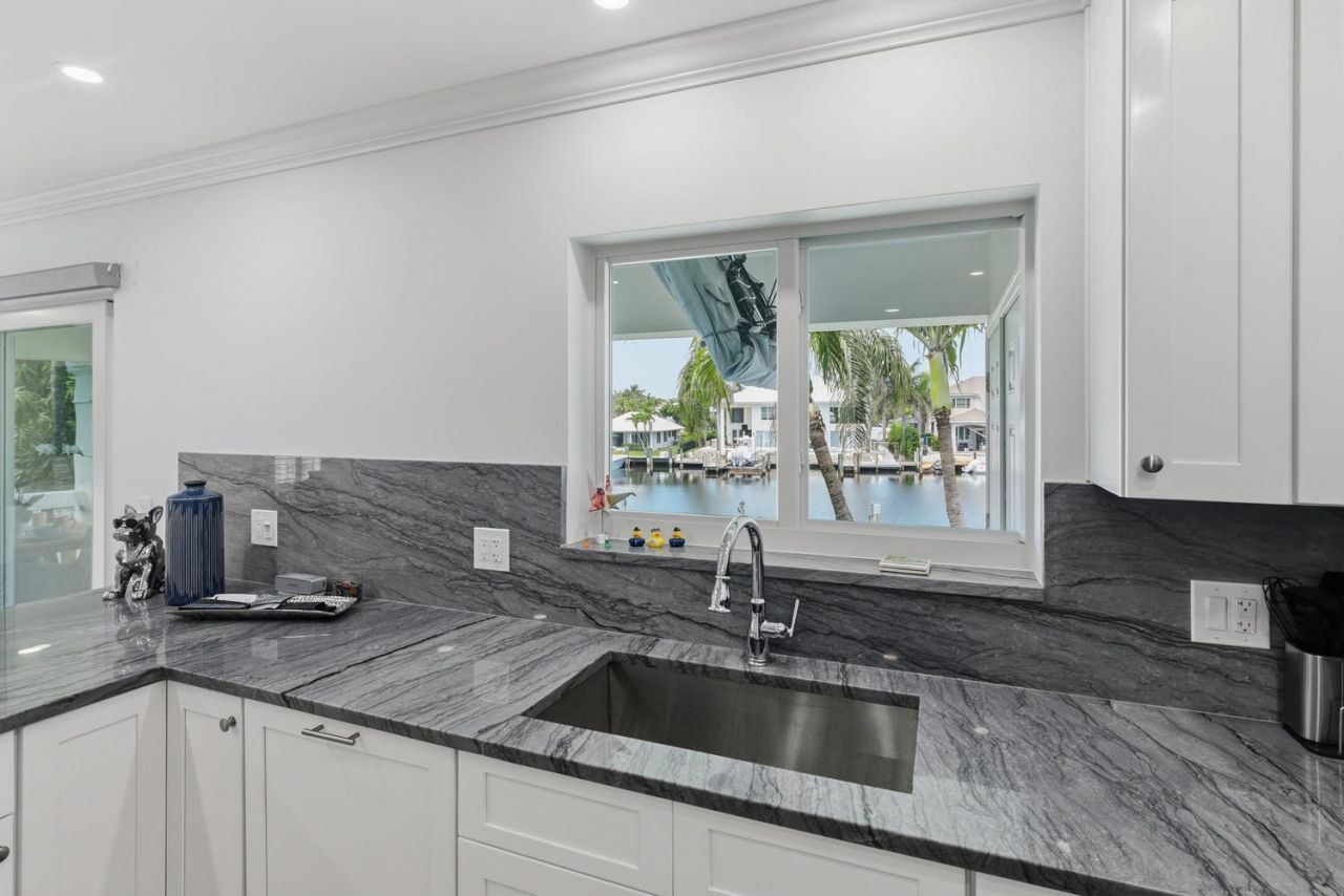1710 S Ocean Boulevard, Unit 4-2, Delray Beach, FL 33483 Photo