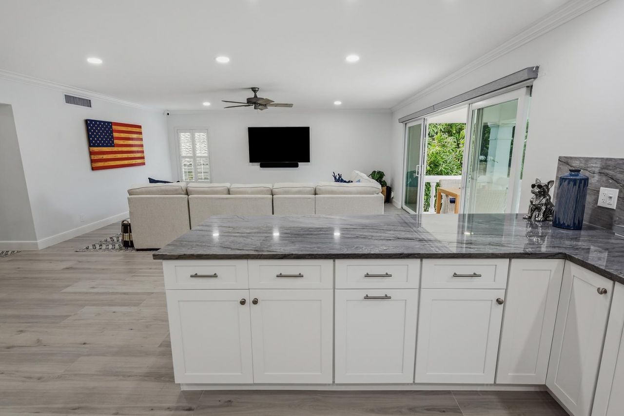 1710 S Ocean Boulevard, Unit 4-2, Delray Beach, FL 33483 Photo