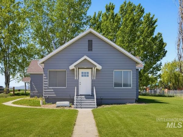 30013 Apple Val Rd, Parma, ID 83660